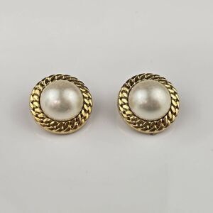 Vintage Henkel & Grossé Gold Clip-On Earrings Faux Pearl 2.3cm